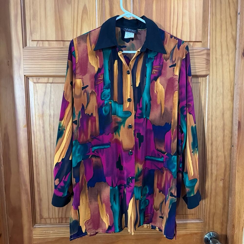Women's Vintage Cascais abstract print button-down long sleeve blouse Size M